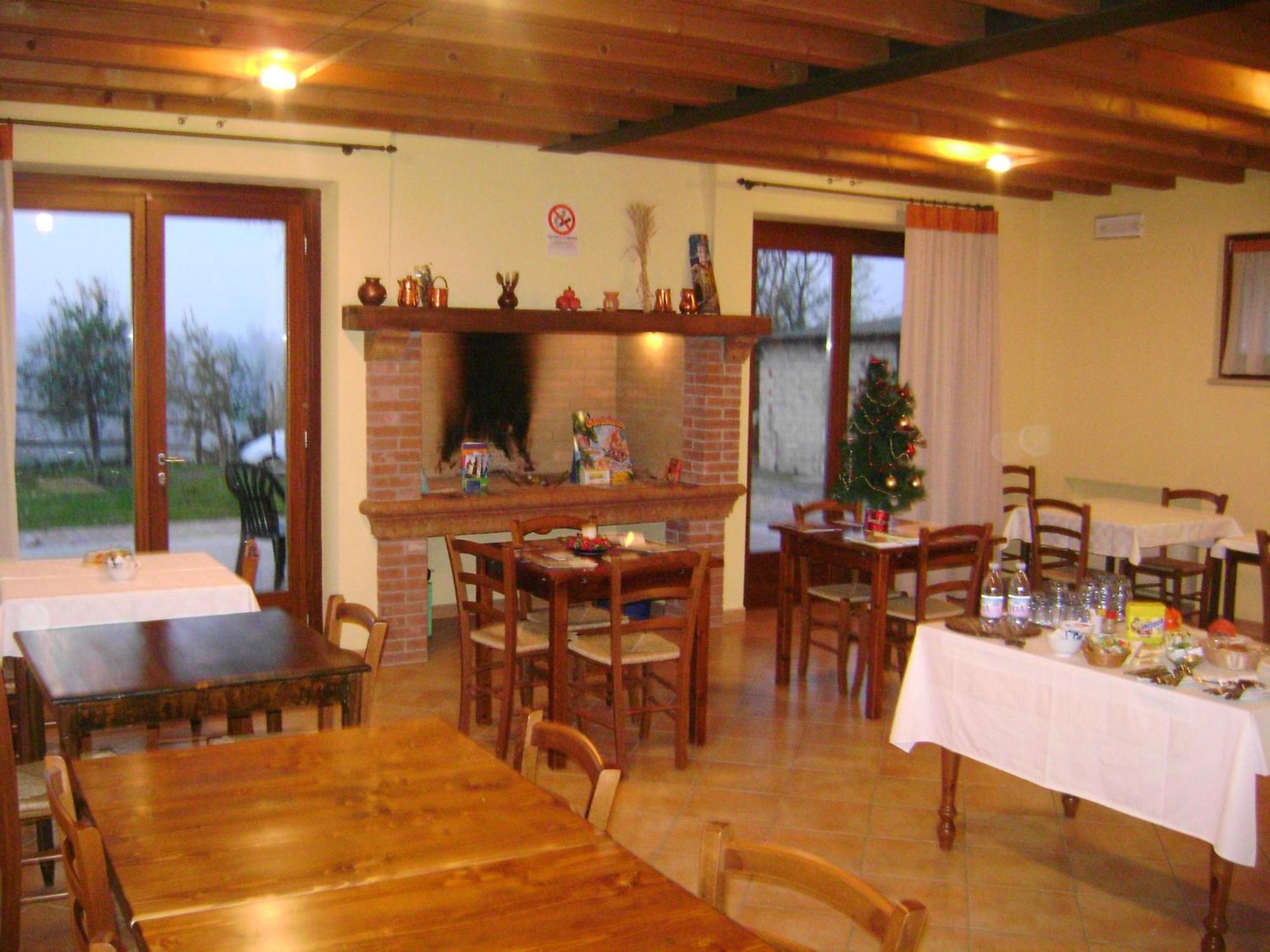 Agriturismo Le Sigalette Salionze Exterior photo